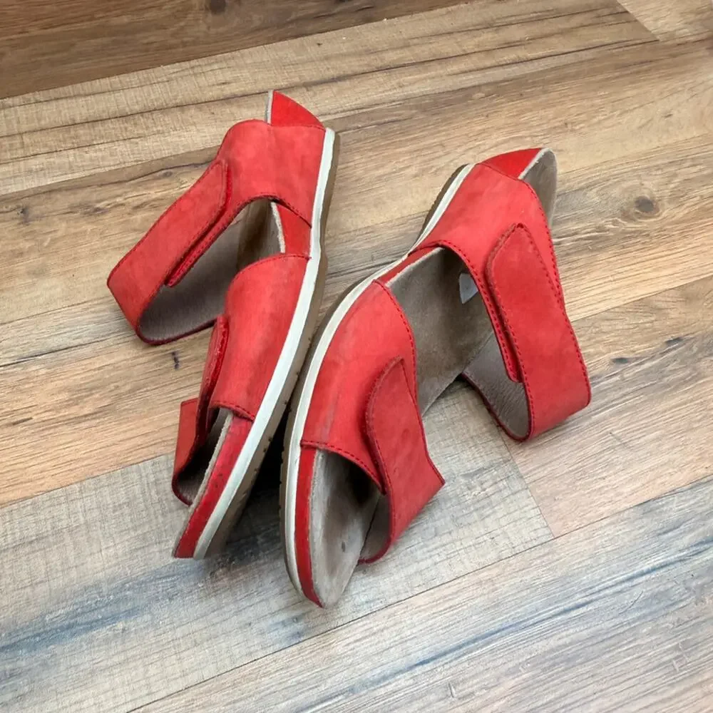 Dansko size 9.5-10 Eu40 Vienna Slide Red Sandals shoes